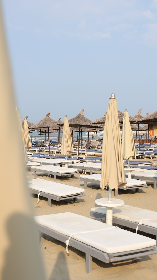 Exterior - Hotel Amfora (Durrës)