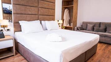 Chambre Double ou avec lits jumeaux | Minibar, bureau, Wi-Fi gratuit, draps fournis