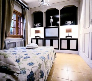 5 sovrum, strykjärn/strykbräda, wi-fi och sängkläder