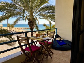 Outdoor dining - Infante Sagres By FHR (Quarteira)