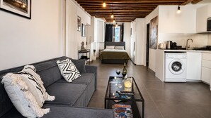 TV - Le Loft Gravilliers (Paris)