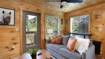 Televisie en een open haard