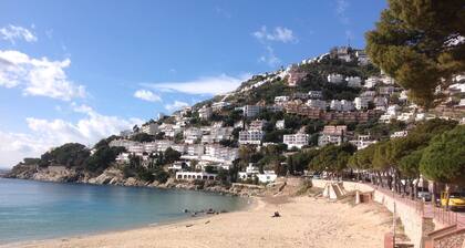 Appartement Le Grand Bleu vue Mer Exceptionnelle /Piscine /Plage Roses Canyelles