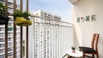 Deluxe Apartment | Terrace/patio