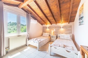 2 habitaciones, tabla de planchar con plancha y wifi gratis 