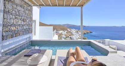 160 m2 Villa with Private pool & Sea View