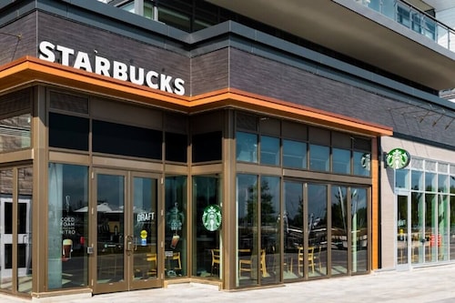 Friday Harbour Rentals by Stunning Stayz Lake Simcoe Marina Ontario