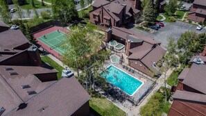 Exterior - Location, Amenities and Value!  Near Ski Area Split Level Condo, Access to Pool, (Steamboat Springs)