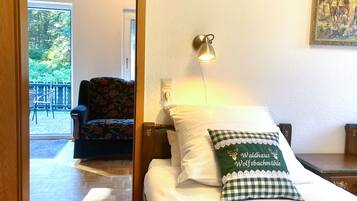 Standard-Doppelzimmer | 3 Schlafzimmer, kostenloses WLAN, Bettwäsche