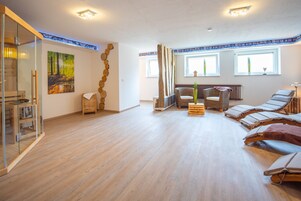Sauna, sports massages, massages