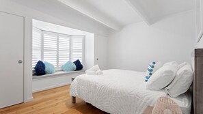 3 bedrooms, Internet, bed sheets