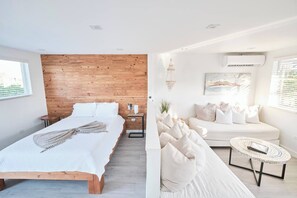 1 bedroom, iron/ironing board, Internet, bed sheets