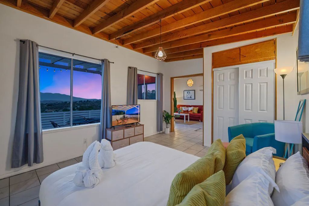 1 室のベッドルーム、WiFi (無料)、ベッドシーツ、車椅子でアクセスできる設備