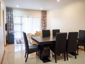 Dining - Modern style furnished apartments for long and short term rentals. (Blantyre)