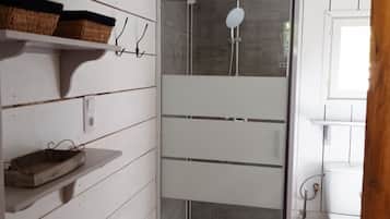Shower, towels
