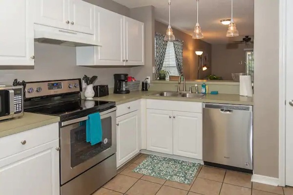 Kochgeschirr/Geschirr/Besteck