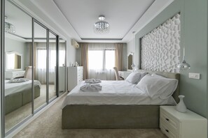 1 多间卧室、办公桌、熨斗/熨衣板、免费 WiFi