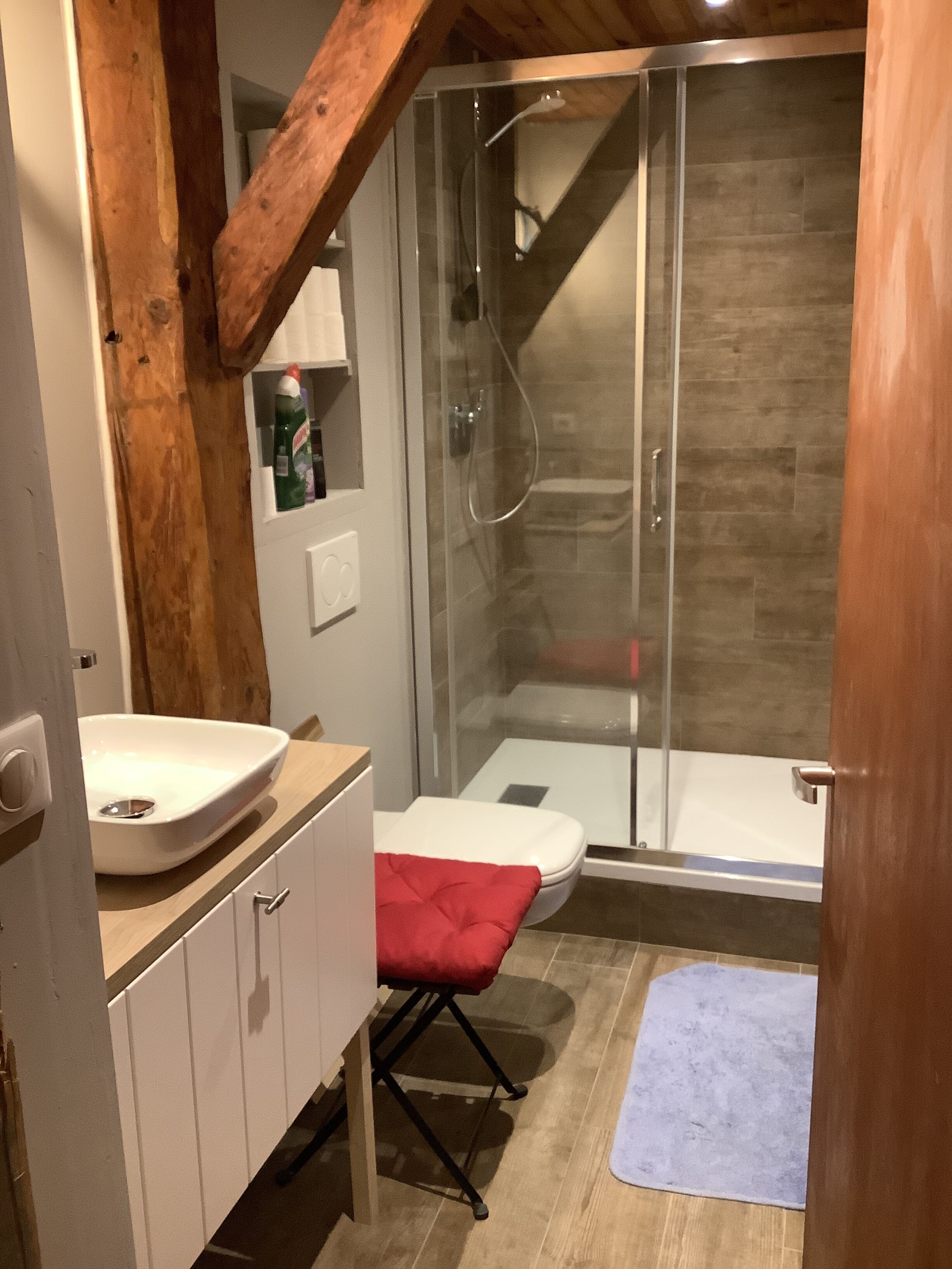 Salle-de-douche et wc