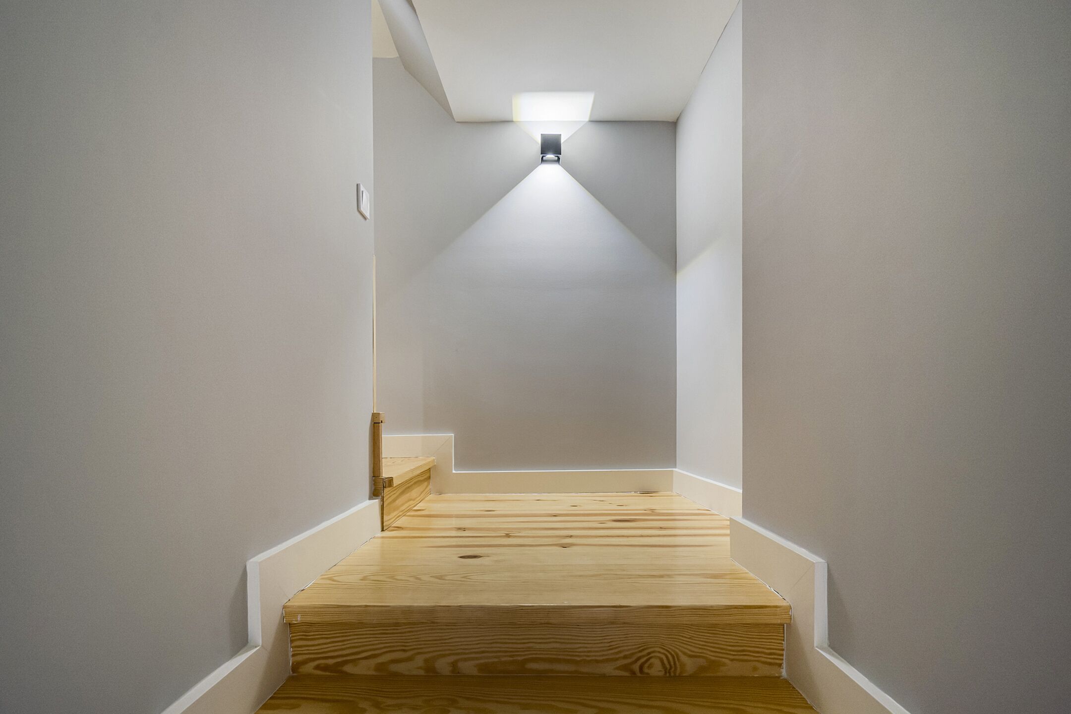 Family Apartment | Hypo-allergenic bedding, laptop workspace, free WiFi, bed sheets