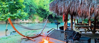 Son's Blue River Camp Glamping Cabin T