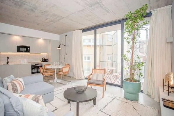 Télévision, espaces bureaux