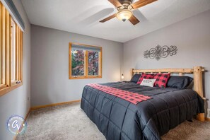 3 bedrooms, iron/ironing board, free WiFi, bed sheets - Moonlite Hideaway on Cross lake (Crosslake)