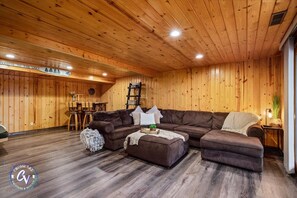 Smart TV, books - Moonlite Hideaway on Cross lake (Crosslake)