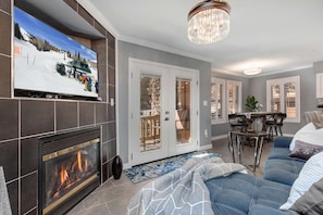 Interior - Moose Mgmt at Fox Bay H101: Balcony w/ Grill-Community BBQ Area-Playground (Park City)