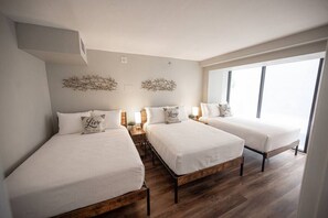 3 Schlafzimmer, Schreibtisch, Bügeleisen/Bügelbrett, WLAN