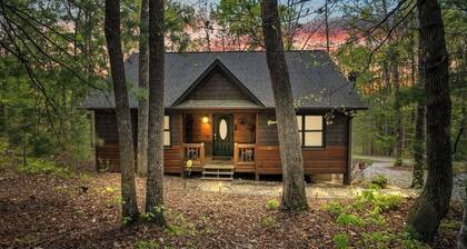 Rustic Pines-cozy & charming