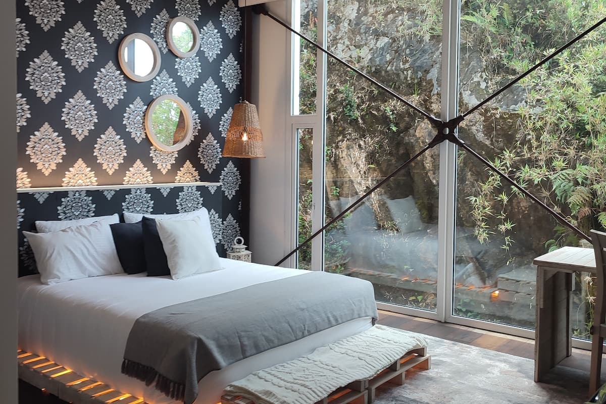 Doppia Basic, 1 camera da letto | 1 camera, biancheria da letto di alta qualità, copriletto in piuma