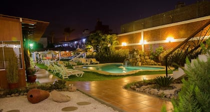 Hotel Oro Viejo