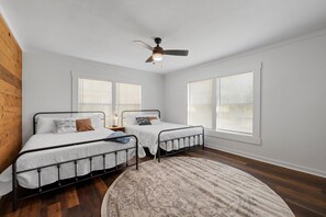 2 bedrooms, free WiFi, bed sheets