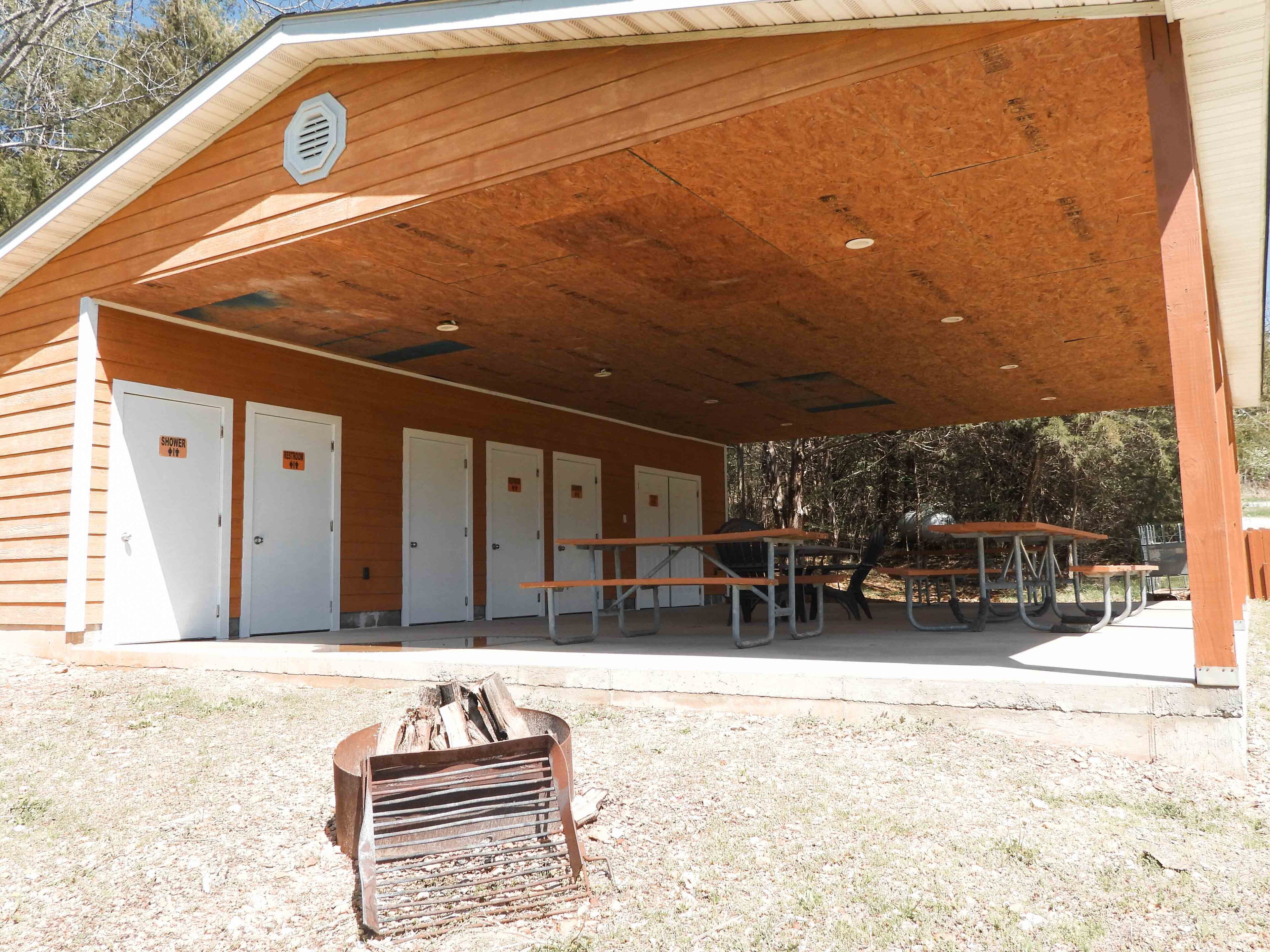 屋外ダイニングエリア