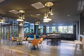 Bar (on property) - Quark Hotel Milano (Milan)