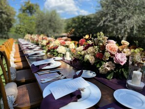 Outdoor banquet area - Spoleto Country Park - ideal for grand occasions! Exc yours! Slps 28 (Umbria)