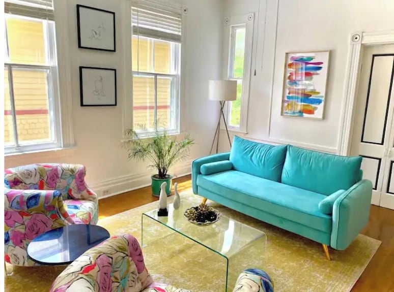 Beautiful Balcony One Bedroom Steps To Downtown River Walk ! - Wilmington, NC