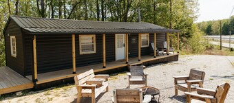 Cozy Dumplin' RRG - Warm & Modern Stay in RRG/Auxier