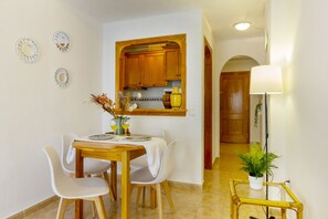 تناول الطعام