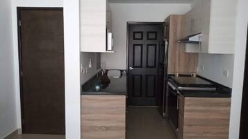 Desayuno a la carta todos los días (con cargo)