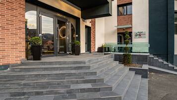 Fachada de la propiedad