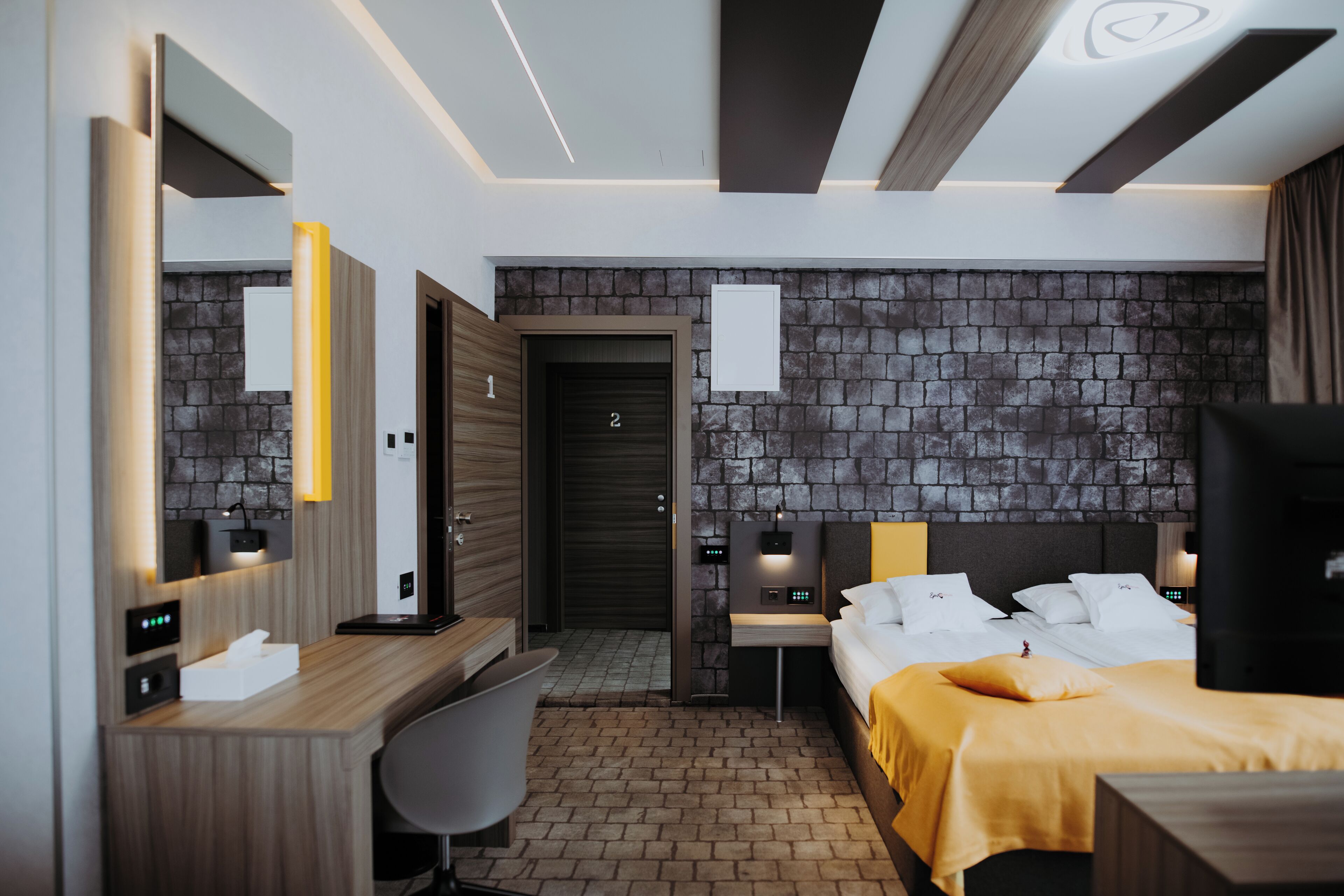 Panoramic Studio | Down comforters, in-room safe, blackout drapes, soundproofing