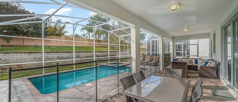 Outdoor pool, a heated pool