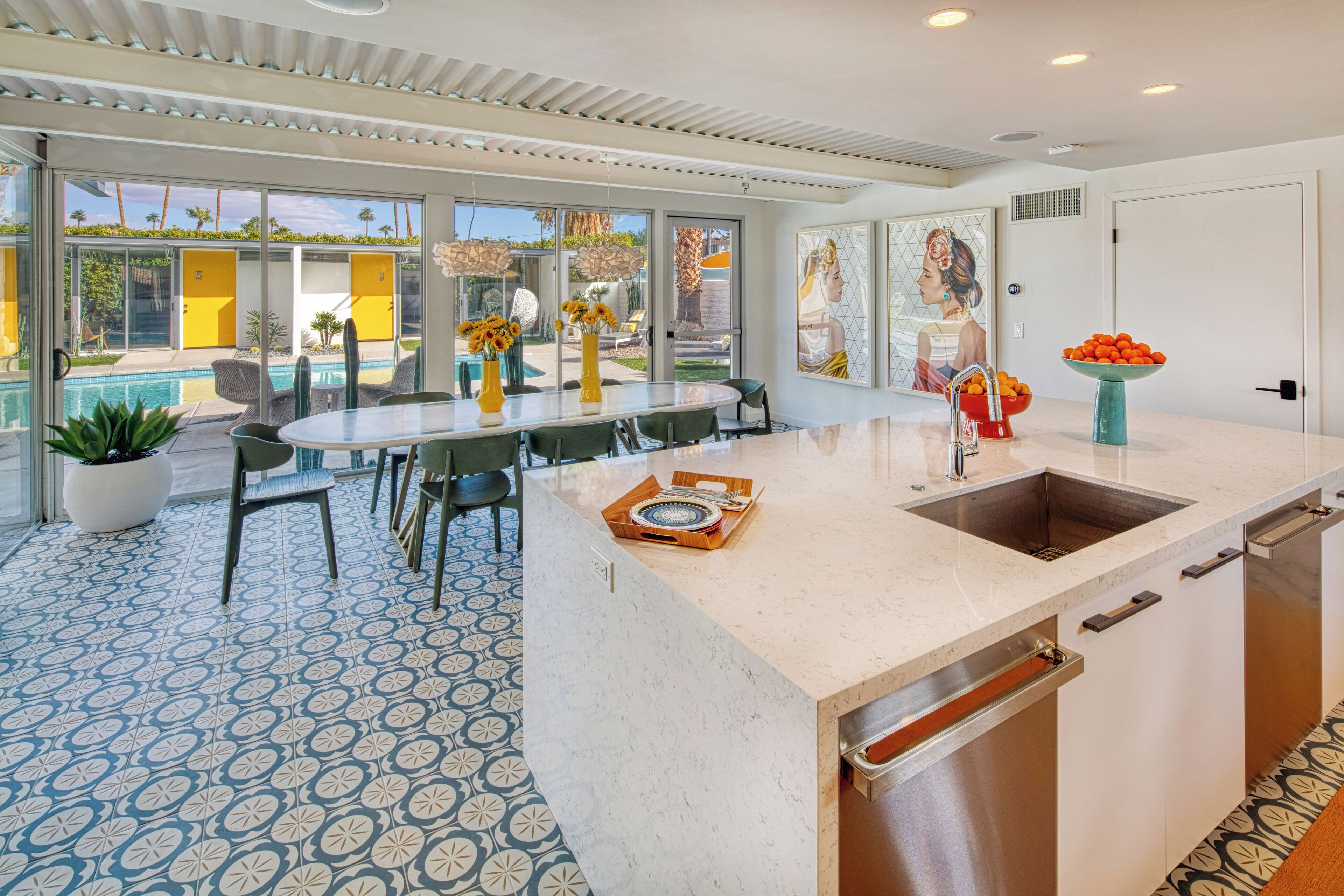 house | private kitchen