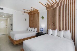 1 bedroom, iron/ironing board, WiFi - NEW LISTING! Belleza South Beach Double Room Sleeps 4 (Miami)