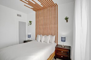 1 habitación, tabla de planchar con plancha y wifi 