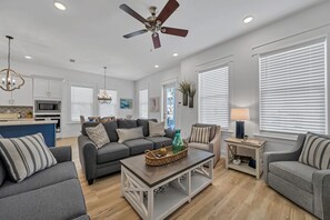 Älytelevisio, videopelejä, kirjoja