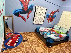 5 عدّة غرف نوم وواي فاي مجانًا وملاءات أسرّة