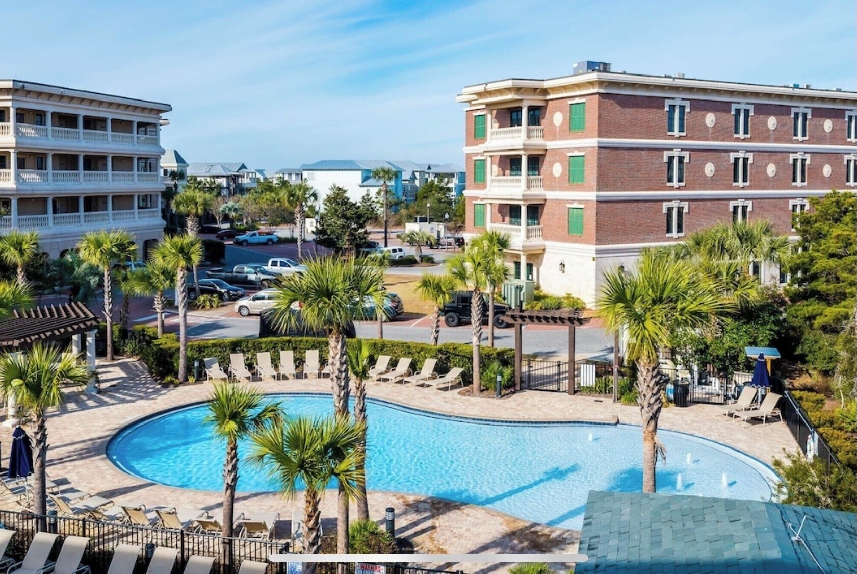 Et oppvarmet basseng