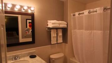 Combined shower/tub